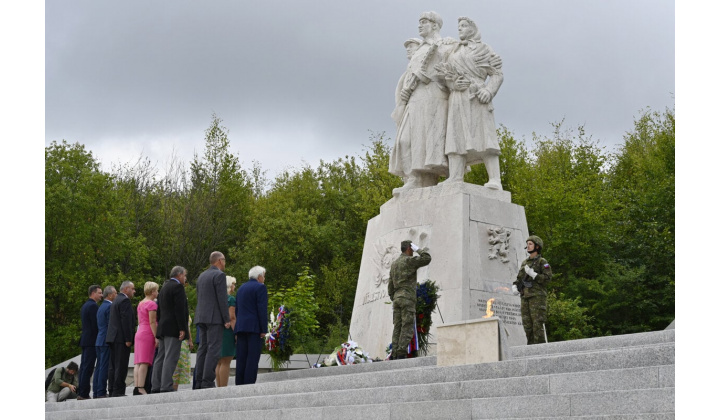 Pozvánka na pietny akt kladenia vencov pri príležitosti 78.výročia ukončenia II.sv.vojny